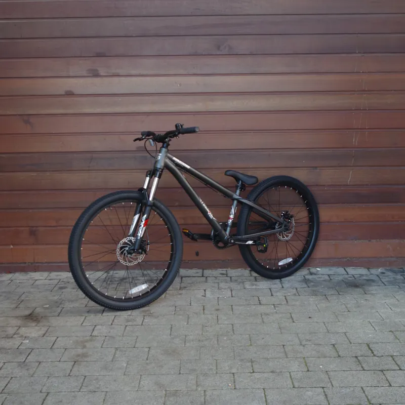 Mongoose Fireball Moto Gray O/S Jump Bike-4